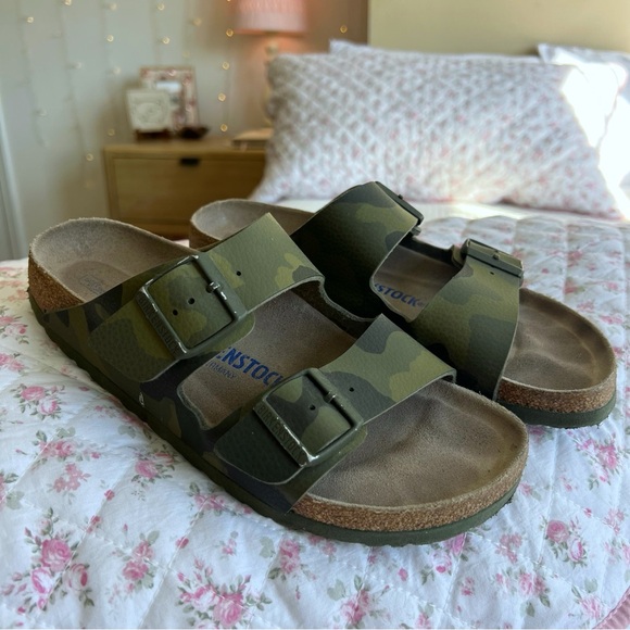 Birkenstock Shoes - Birkenstock Arizona Green Camo Sandals EU 40 Women’s 9